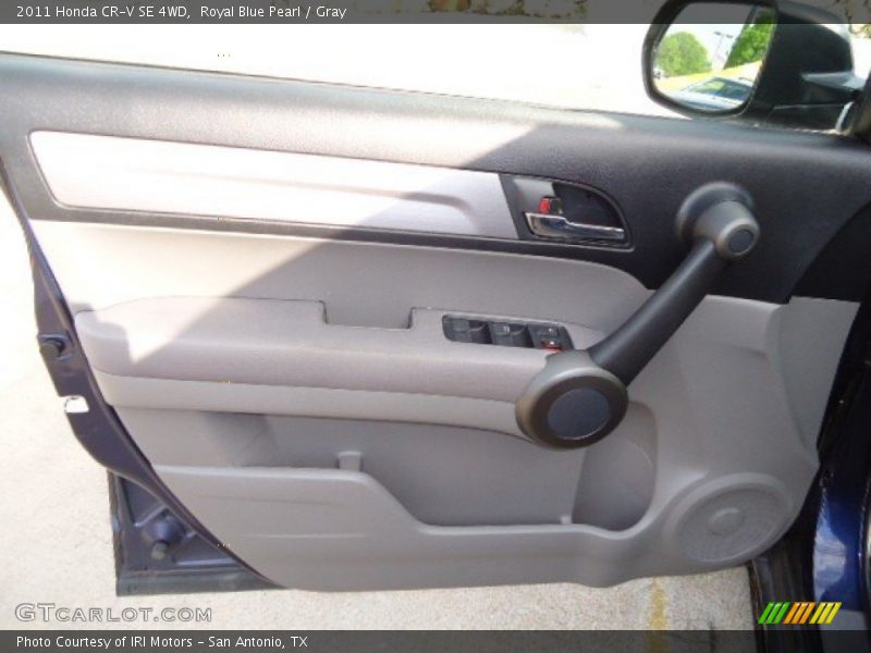 Royal Blue Pearl / Gray 2011 Honda CR-V SE 4WD