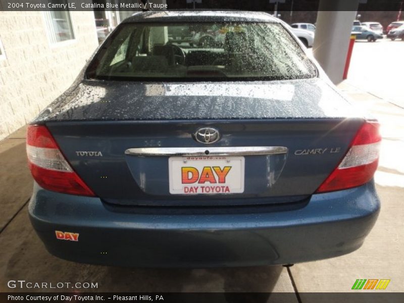 Catalina Blue Metallic / Taupe 2004 Toyota Camry LE