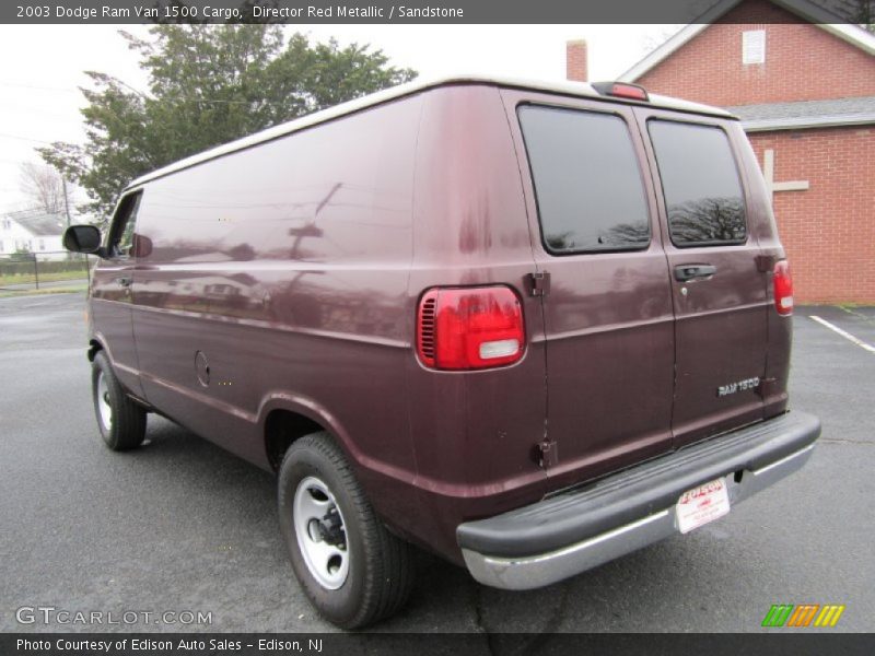 Director Red Metallic / Sandstone 2003 Dodge Ram Van 1500 Cargo