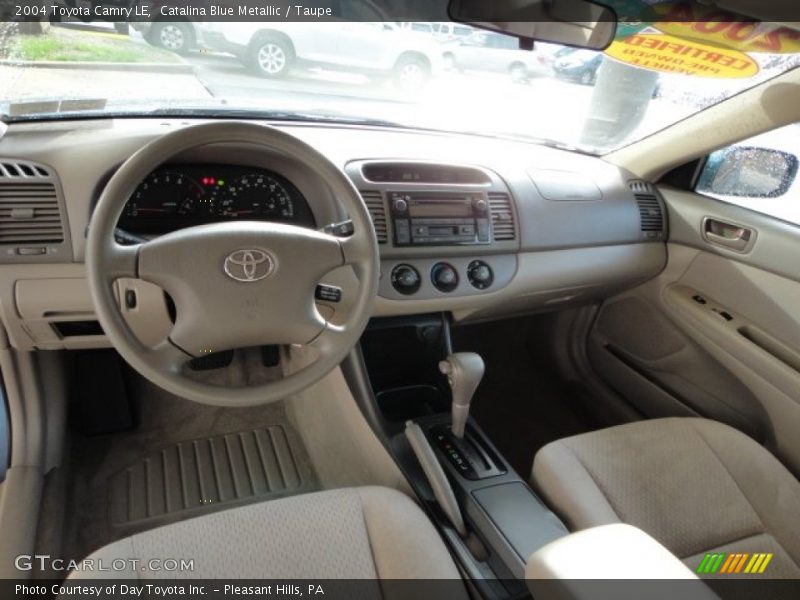 Catalina Blue Metallic / Taupe 2004 Toyota Camry LE