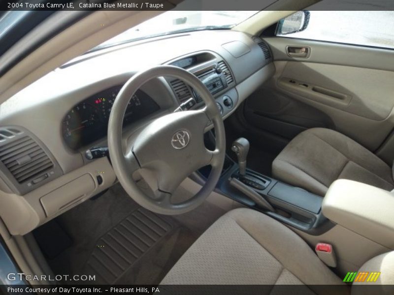 Catalina Blue Metallic / Taupe 2004 Toyota Camry LE