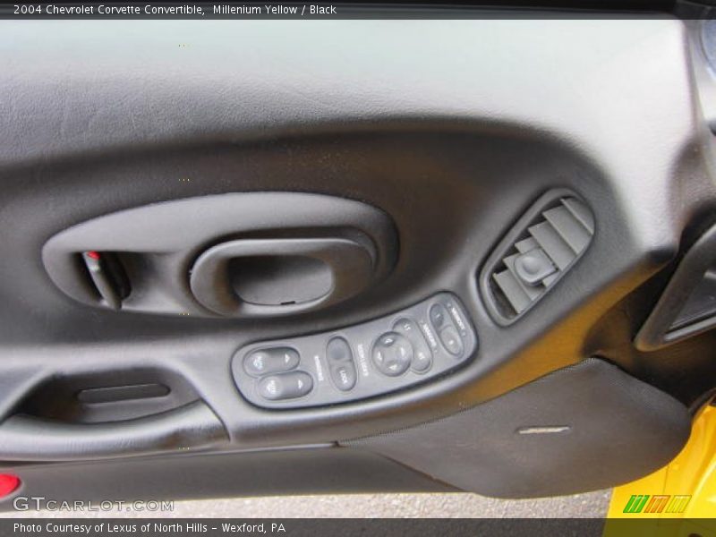 Millenium Yellow / Black 2004 Chevrolet Corvette Convertible