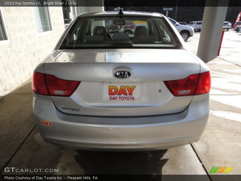 Bright Silver / Gray 2010 Kia Optima LX