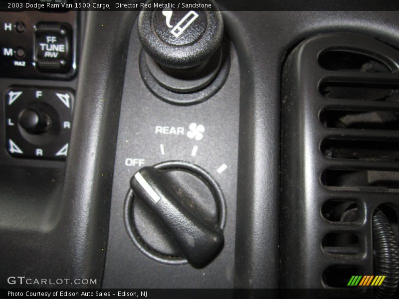 Director Red Metallic / Sandstone 2003 Dodge Ram Van 1500 Cargo