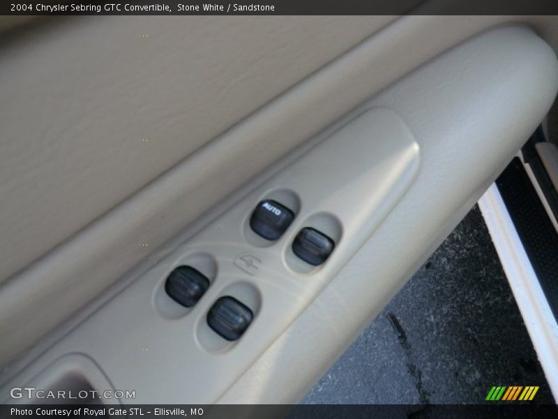 Stone White / Sandstone 2004 Chrysler Sebring GTC Convertible