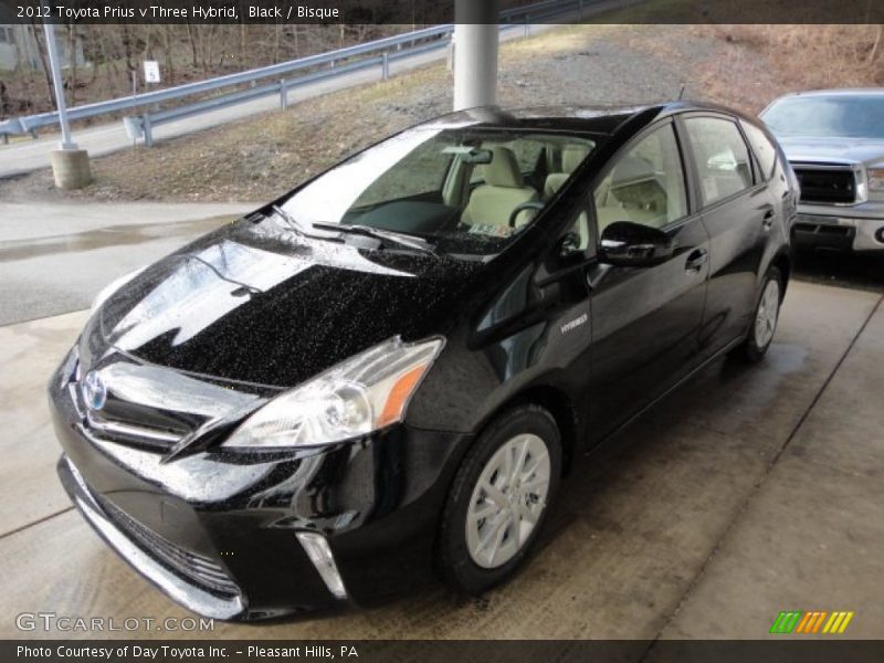 Black / Bisque 2012 Toyota Prius v Three Hybrid