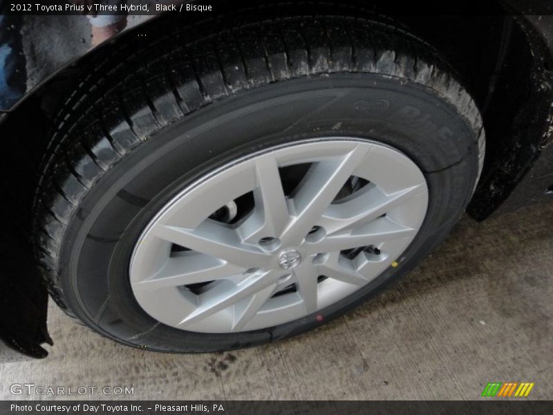 Black / Bisque 2012 Toyota Prius v Three Hybrid