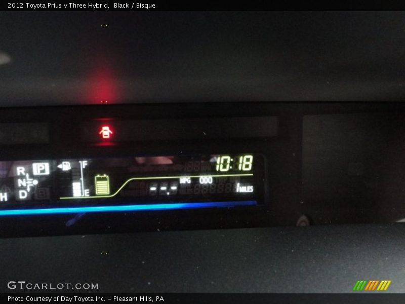 Black / Bisque 2012 Toyota Prius v Three Hybrid