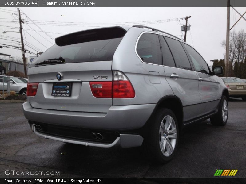 Titanium Silver Metallic / Grey 2005 BMW X5 4.4i