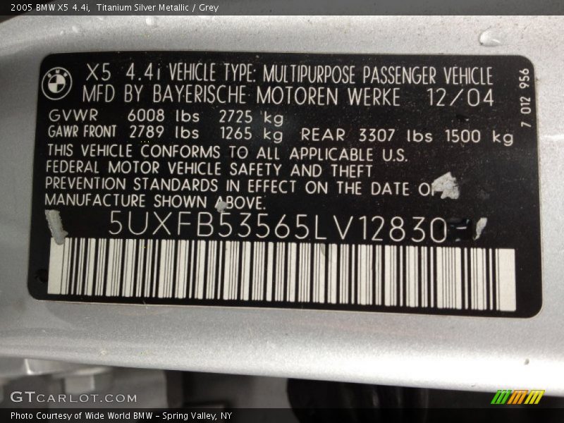 Titanium Silver Metallic / Grey 2005 BMW X5 4.4i