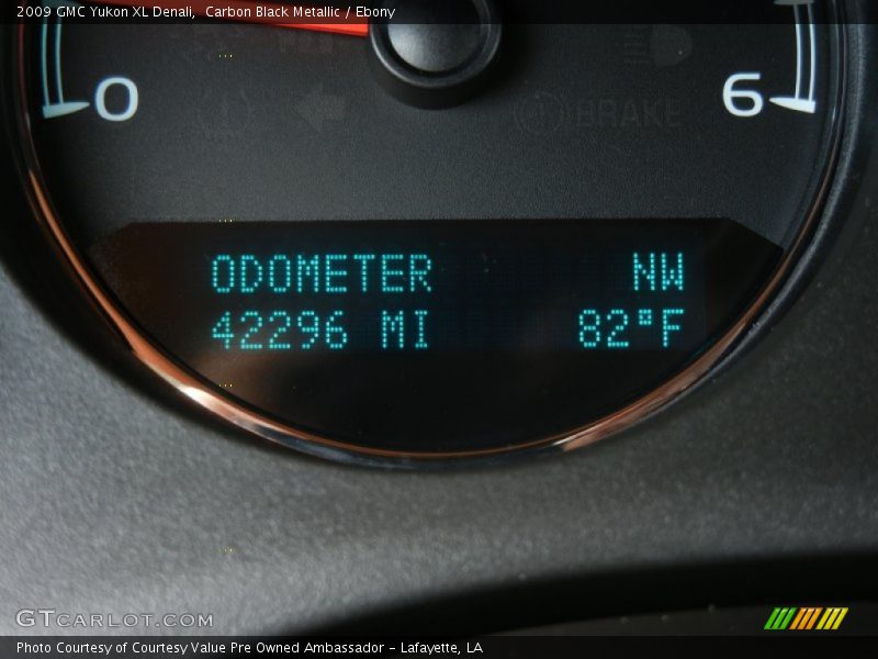 Carbon Black Metallic / Ebony 2009 GMC Yukon XL Denali