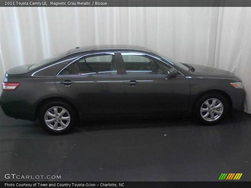 Magnetic Gray Metallic / Bisque 2011 Toyota Camry LE