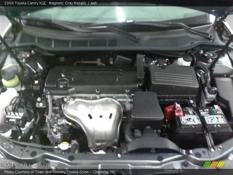 Magnetic Gray Metallic / Ash 2009 Toyota Camry XLE