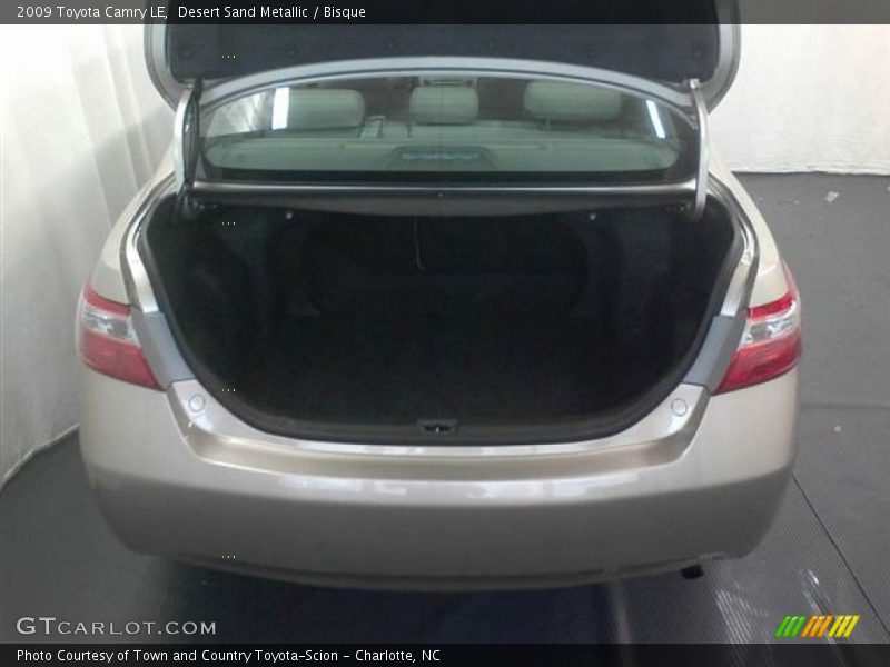 Desert Sand Metallic / Bisque 2009 Toyota Camry LE