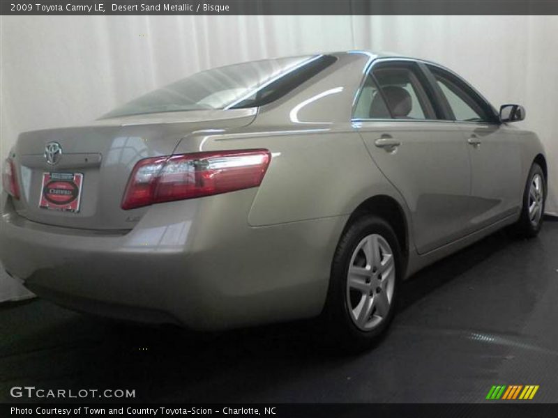 Desert Sand Metallic / Bisque 2009 Toyota Camry LE