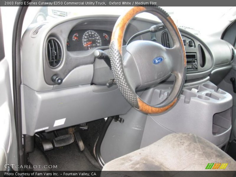 Oxford White / Medium Flint 2003 Ford E Series Cutaway E350 Commercial Utility Truck