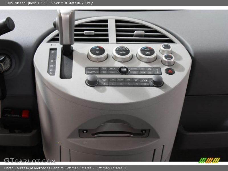 Silver Mist Metallic / Gray 2005 Nissan Quest 3.5 SE