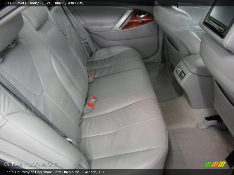 Black / Ash Gray 2010 Toyota Camry XLE V6