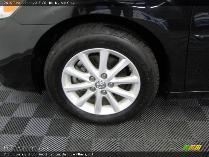 Black / Ash Gray 2010 Toyota Camry XLE V6
