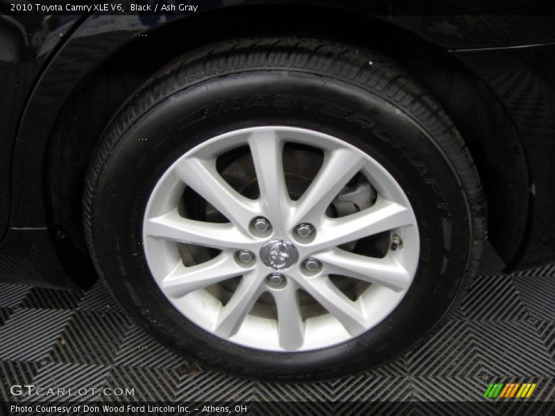Black / Ash Gray 2010 Toyota Camry XLE V6