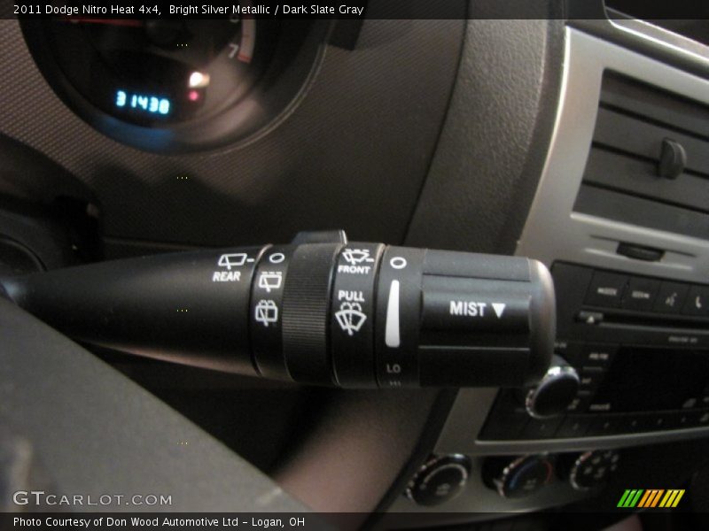 Bright Silver Metallic / Dark Slate Gray 2011 Dodge Nitro Heat 4x4