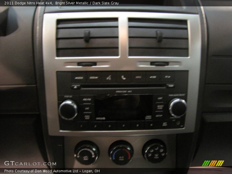 Bright Silver Metallic / Dark Slate Gray 2011 Dodge Nitro Heat 4x4
