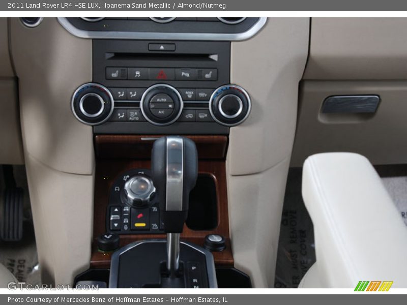 Ipanema Sand Metallic / Almond/Nutmeg 2011 Land Rover LR4 HSE LUX