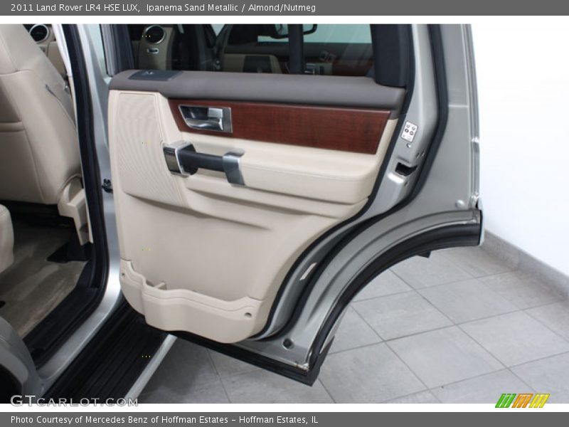 Ipanema Sand Metallic / Almond/Nutmeg 2011 Land Rover LR4 HSE LUX