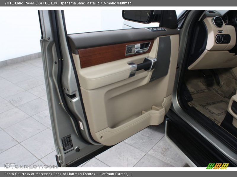 Ipanema Sand Metallic / Almond/Nutmeg 2011 Land Rover LR4 HSE LUX