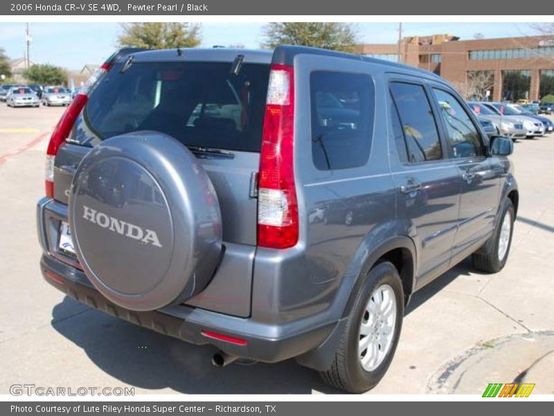 Pewter Pearl / Black 2006 Honda CR-V SE 4WD