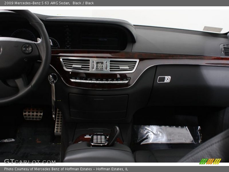 Black / Black 2009 Mercedes-Benz S 63 AMG Sedan