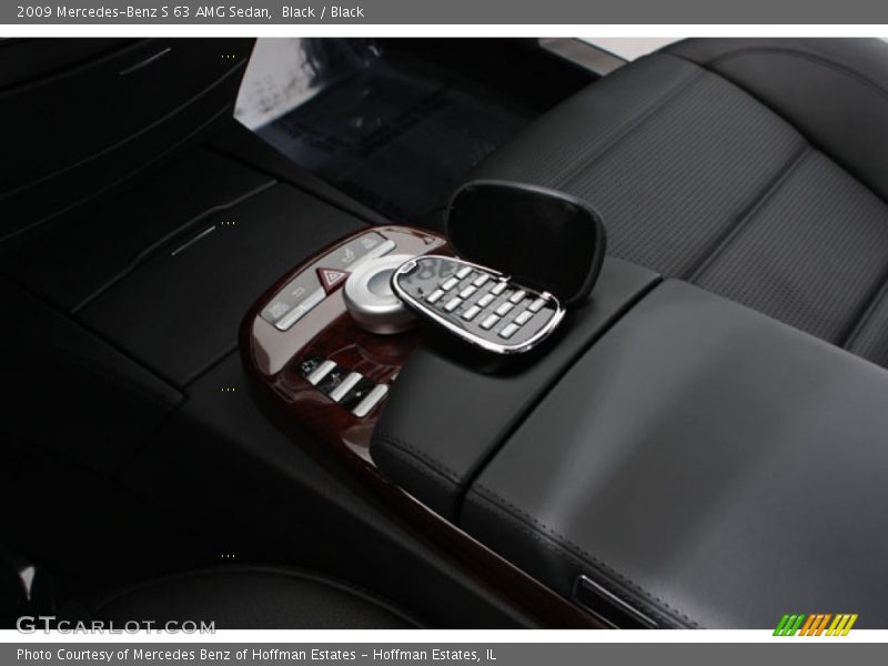 Black / Black 2009 Mercedes-Benz S 63 AMG Sedan
