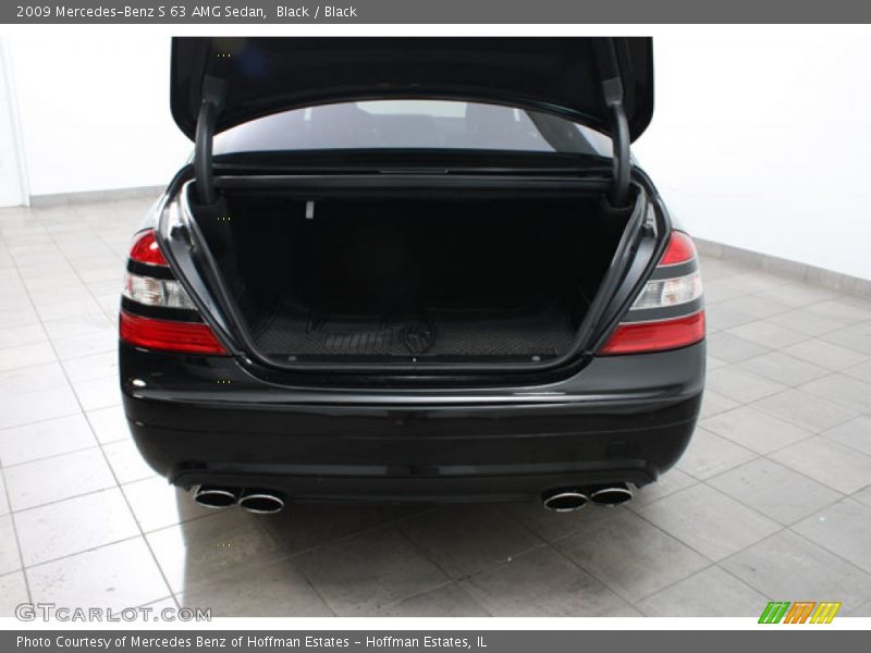 Black / Black 2009 Mercedes-Benz S 63 AMG Sedan