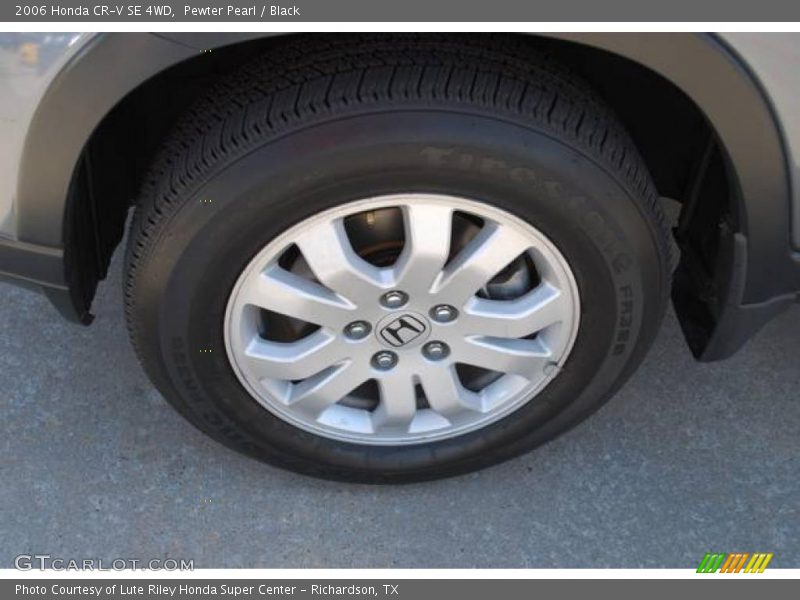 Pewter Pearl / Black 2006 Honda CR-V SE 4WD