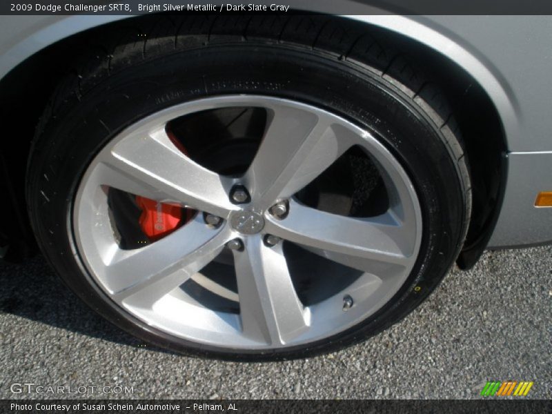 Bright Silver Metallic / Dark Slate Gray 2009 Dodge Challenger SRT8