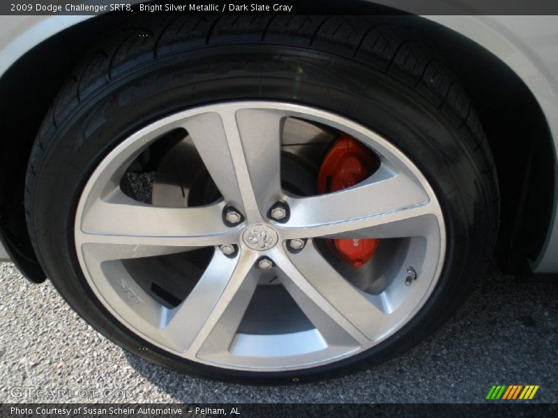 Bright Silver Metallic / Dark Slate Gray 2009 Dodge Challenger SRT8