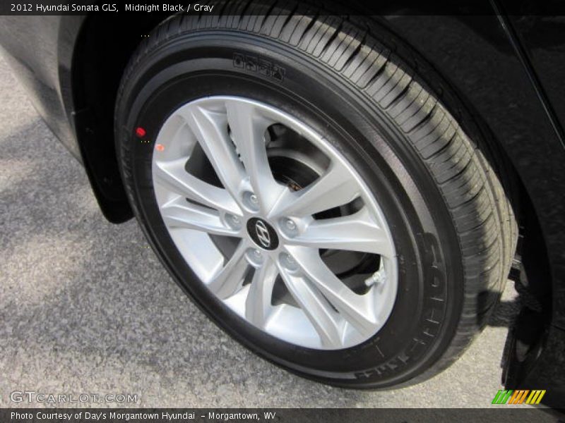 Midnight Black / Gray 2012 Hyundai Sonata GLS
