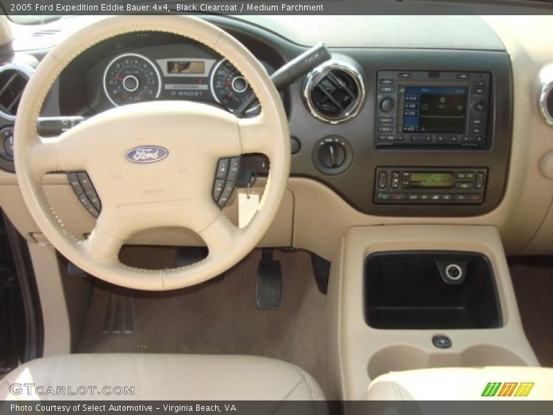 Black Clearcoat / Medium Parchment 2005 Ford Expedition Eddie Bauer 4x4