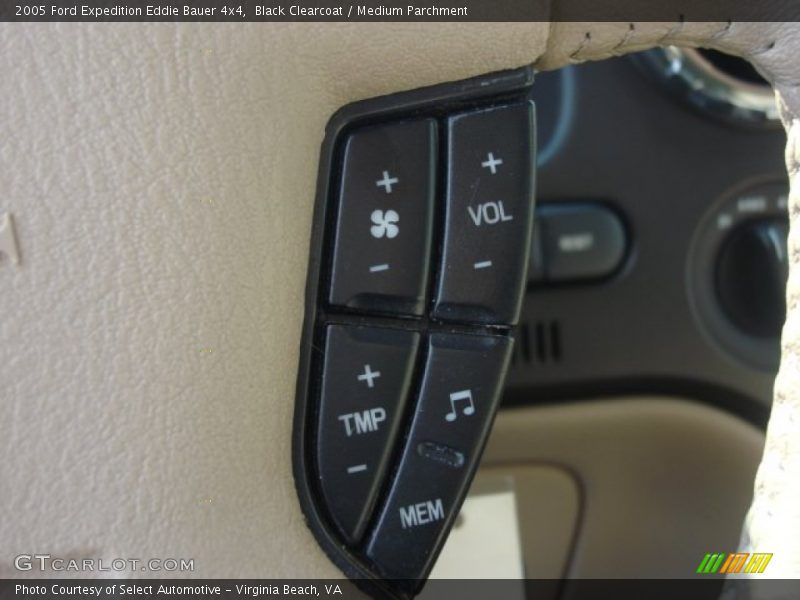 Black Clearcoat / Medium Parchment 2005 Ford Expedition Eddie Bauer 4x4