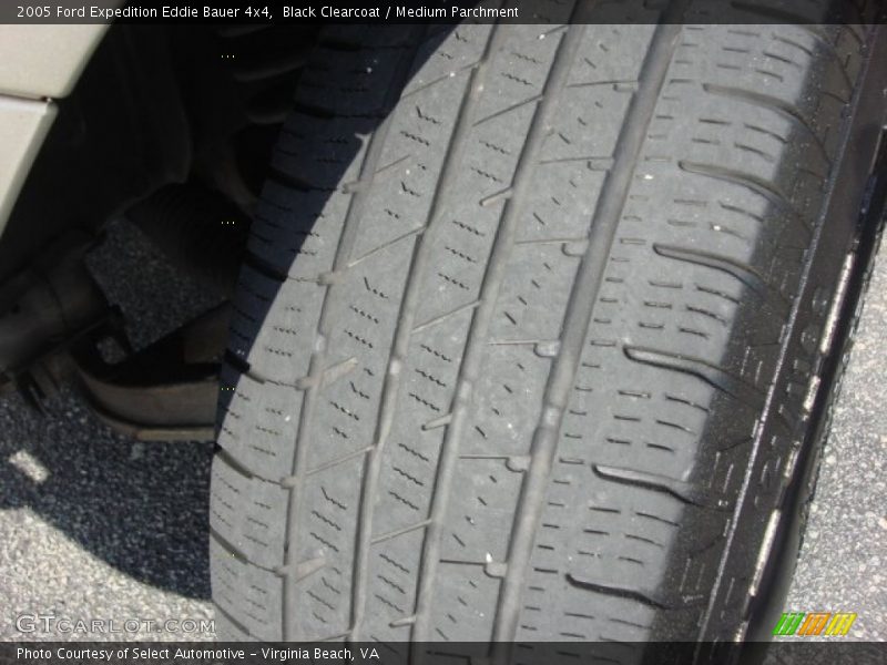 Black Clearcoat / Medium Parchment 2005 Ford Expedition Eddie Bauer 4x4