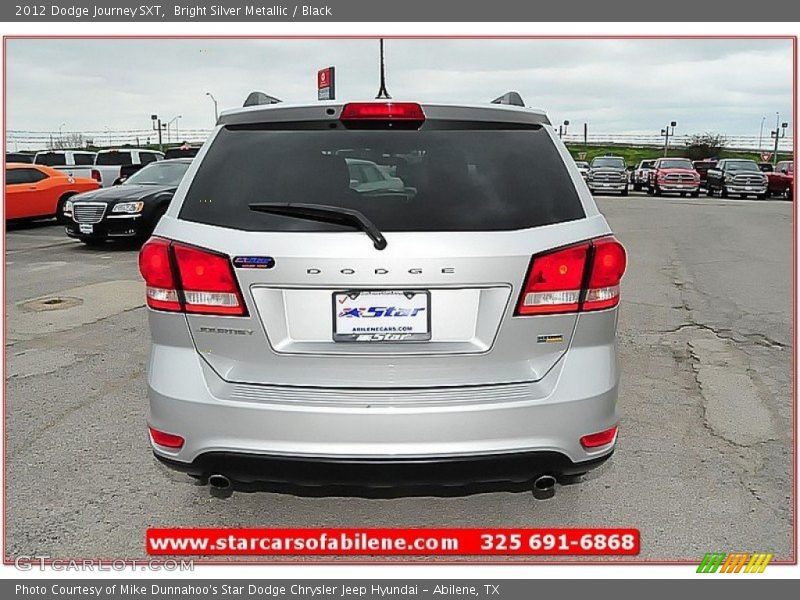 Bright Silver Metallic / Black 2012 Dodge Journey SXT
