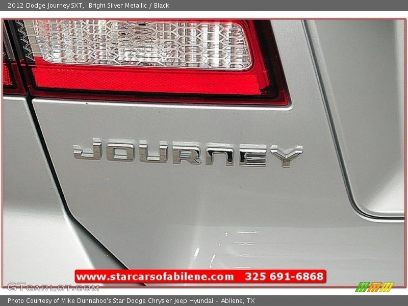 Bright Silver Metallic / Black 2012 Dodge Journey SXT
