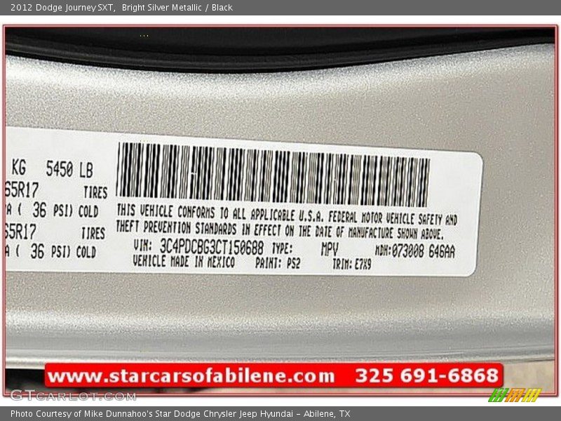 Bright Silver Metallic / Black 2012 Dodge Journey SXT
