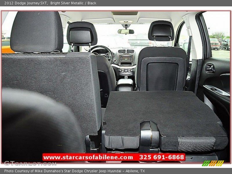 Bright Silver Metallic / Black 2012 Dodge Journey SXT