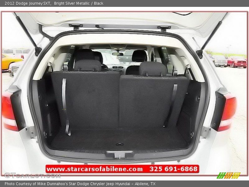 Bright Silver Metallic / Black 2012 Dodge Journey SXT