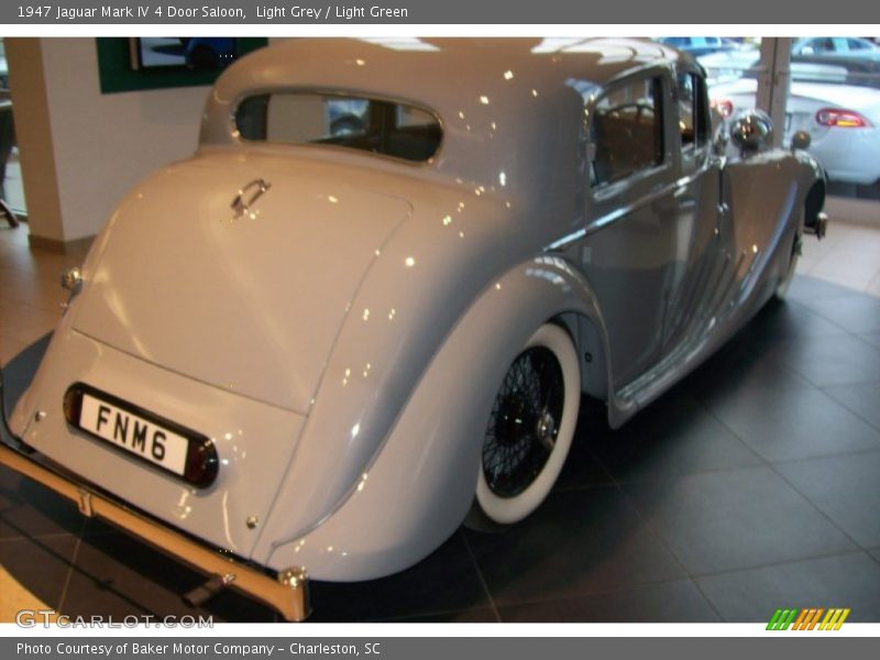 Light Grey / Light Green 1947 Jaguar Mark IV 4 Door Saloon