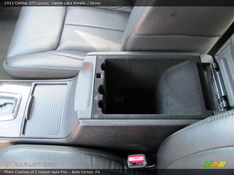 Vanille Latte Metallic / Ebony 2011 Cadillac DTS Luxury