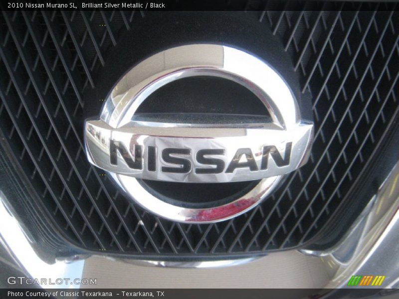 Brilliant Silver Metallic / Black 2010 Nissan Murano SL