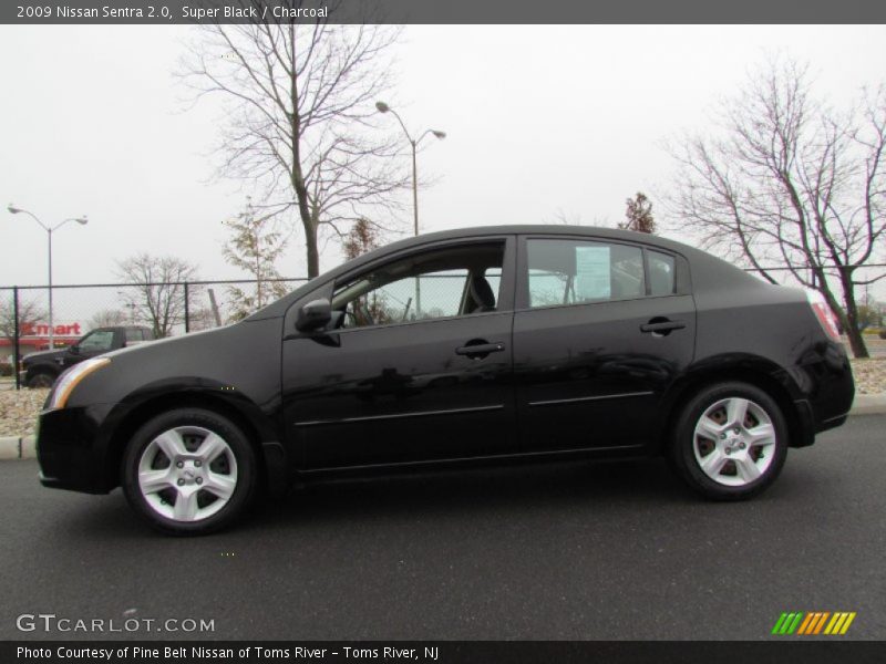 Super Black / Charcoal 2009 Nissan Sentra 2.0