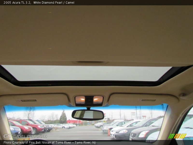 White Diamond Pearl / Camel 2005 Acura TL 3.2